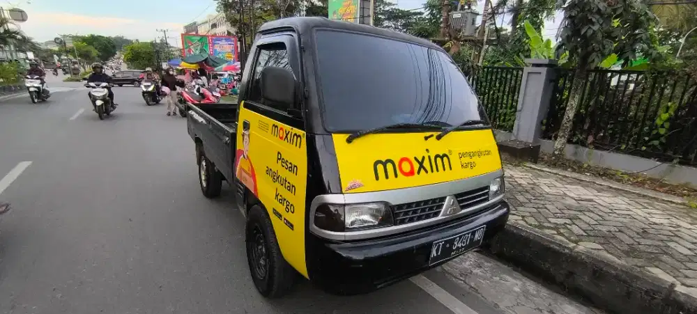 BU Cepat! Mitsubishi Colt T120SS 2012 Hitam 1500cc Pemakaian Pribadi