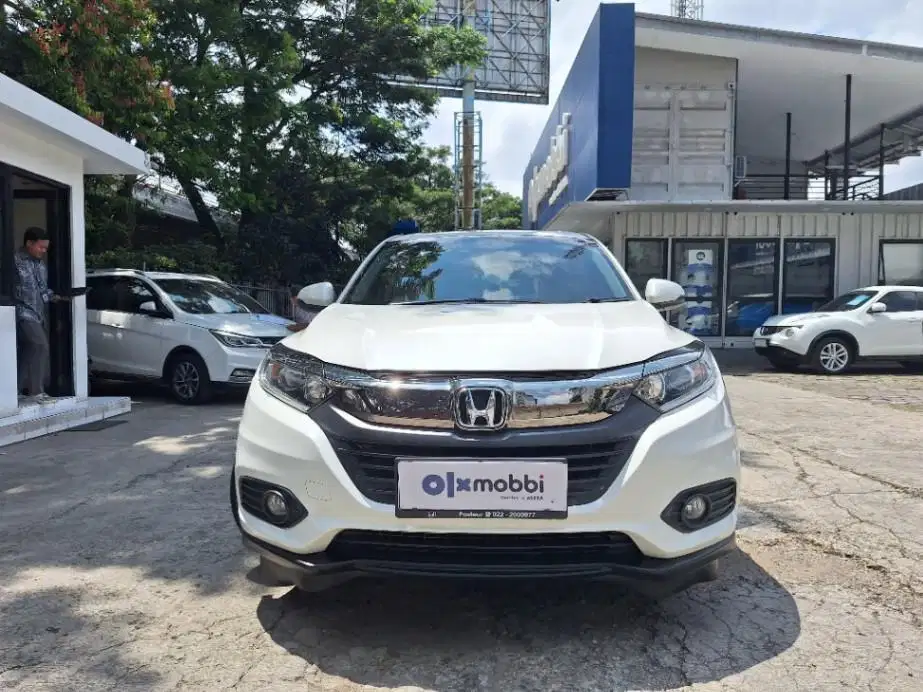 LOW DP Honda HR-V 1.5 E Bensin-AT 2019 2ME