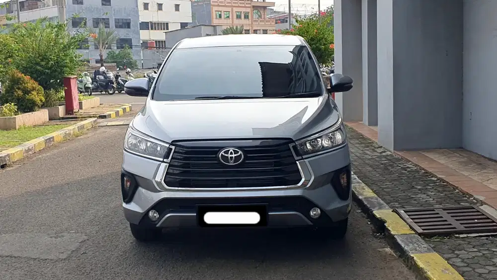 Km 6 rb toyota kijang innova g diesel 2025 silver matic