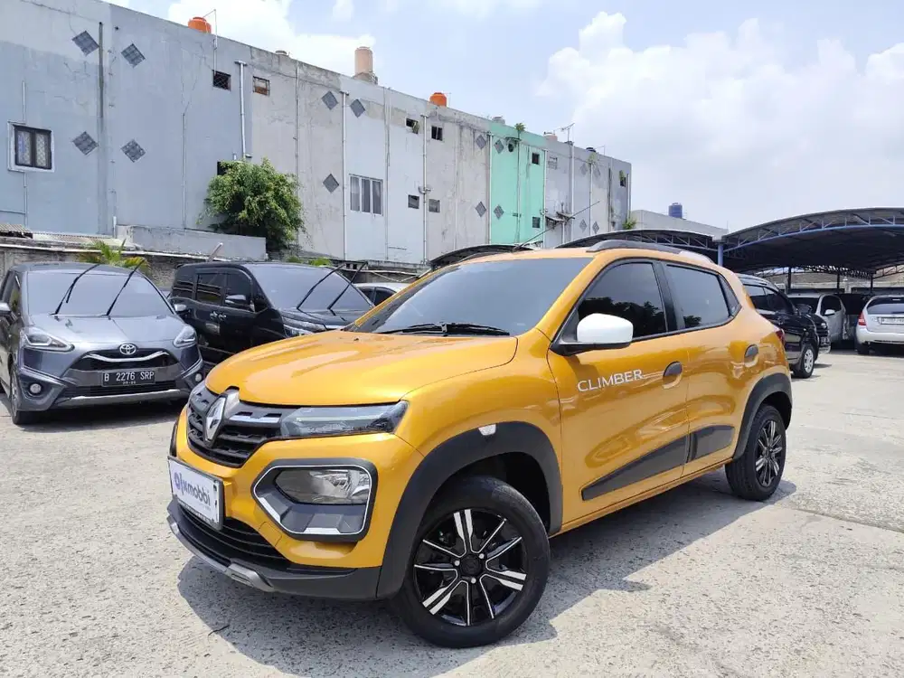 DP RENDAH - Renault KWID 1.0 Climber Bensin-AT 2022