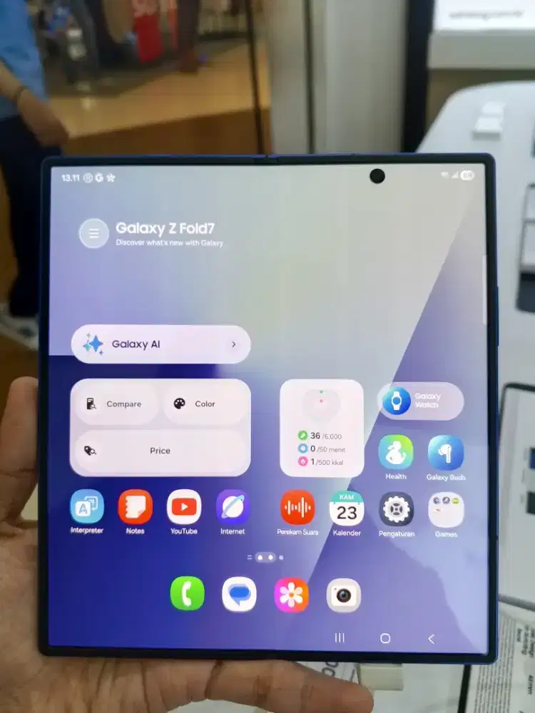 Dijual Samsung Galaxy Z Fold7 kondisi baru.