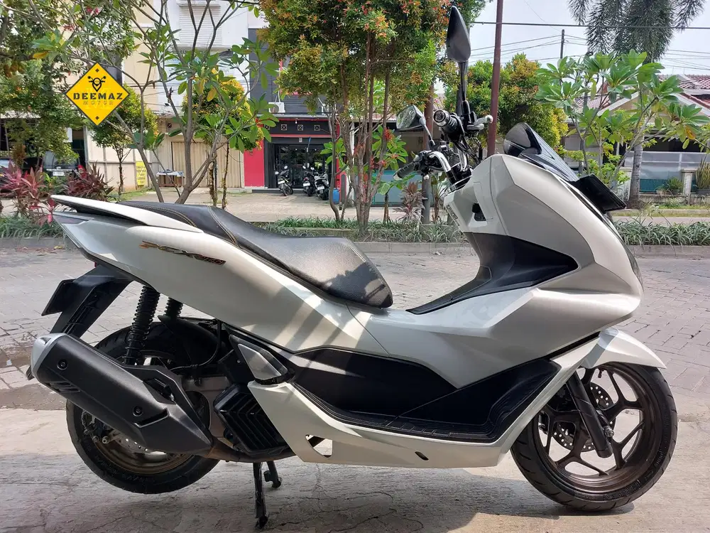 (DP 300 Rb)‼️ PCX 160 ABS Putih 2023 Cash, Kredit & Tukar Tambah