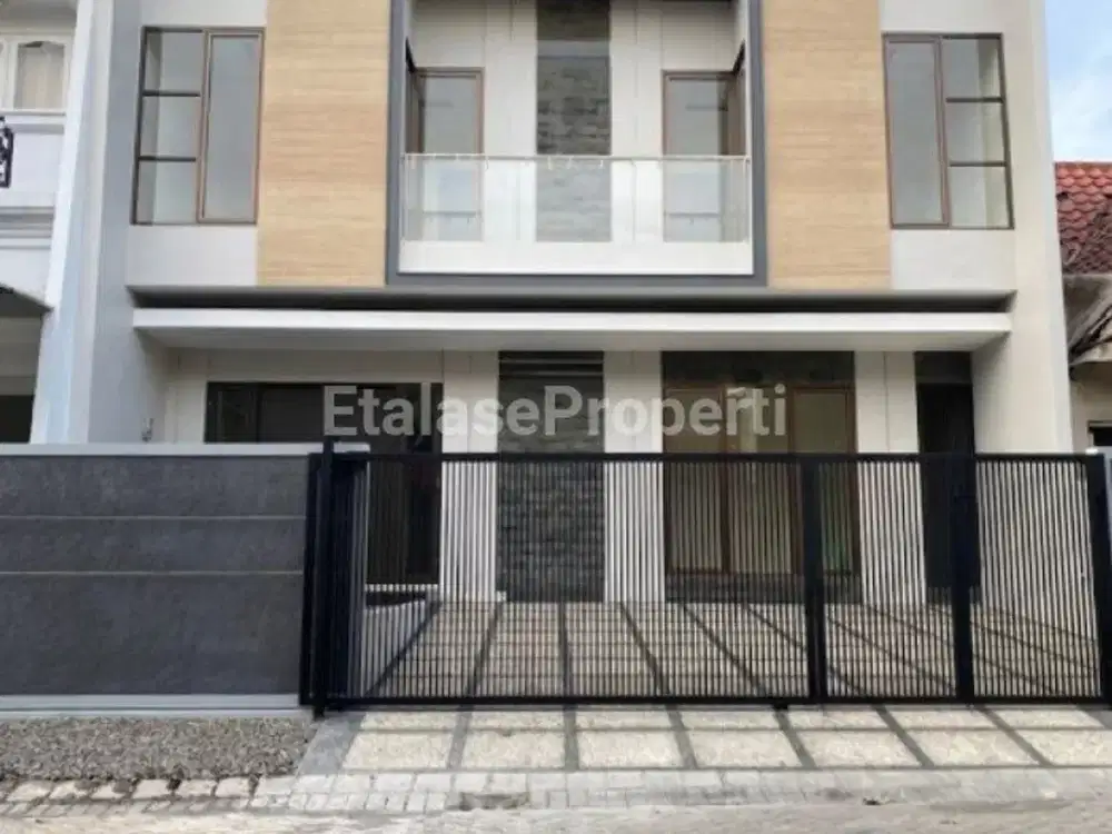 Dijual rumah international village 1 citraland