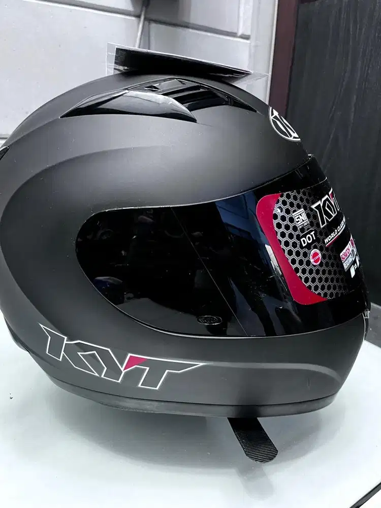 KYT R-10 size M Black Doff