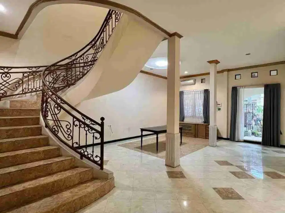 Jual Rumah Sutorejo Selatan Dkt Jln Ry Mulyosari , Kampus Unair its , Pakuwon city