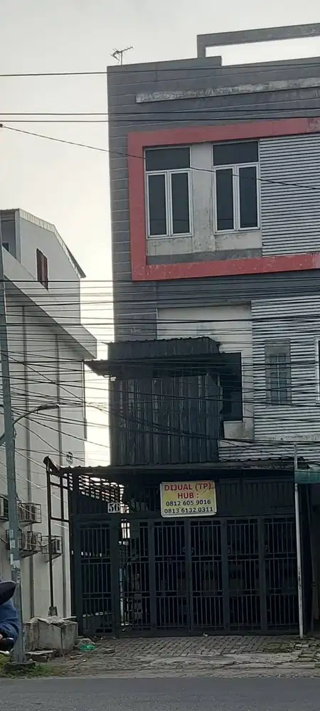 Ruko lokasi strategis bebas banjir