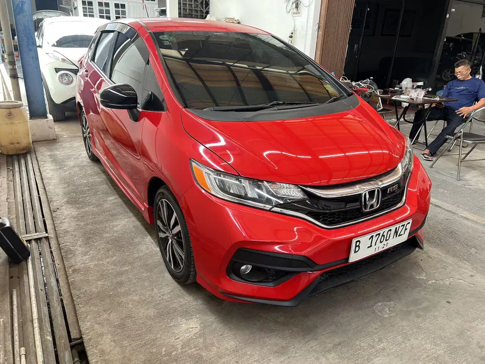 Honda Jazz RS CVT AT MATIC 2019 Merah Kondisi siap pakai