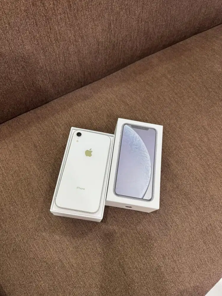 iphone xr 64 indosat only