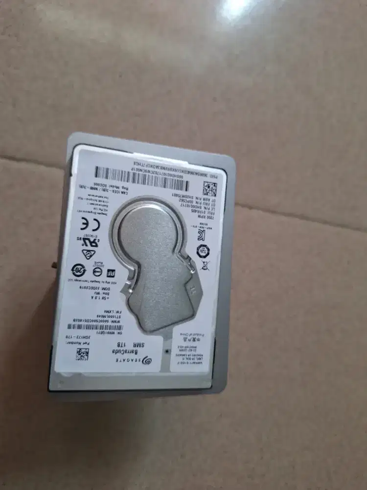 Bismillah dijual hardisk laptop slim 1 terra sentinel 9% format ok