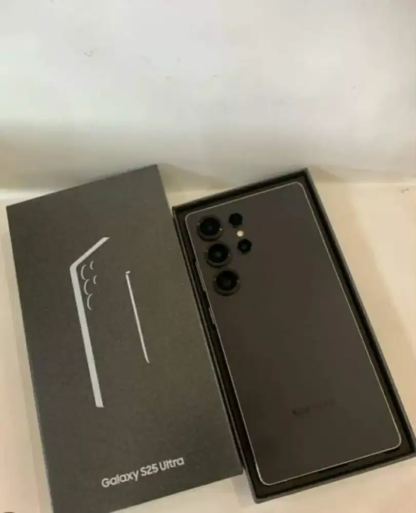 Samsung Galaxy S25 Ultra 12/512GB