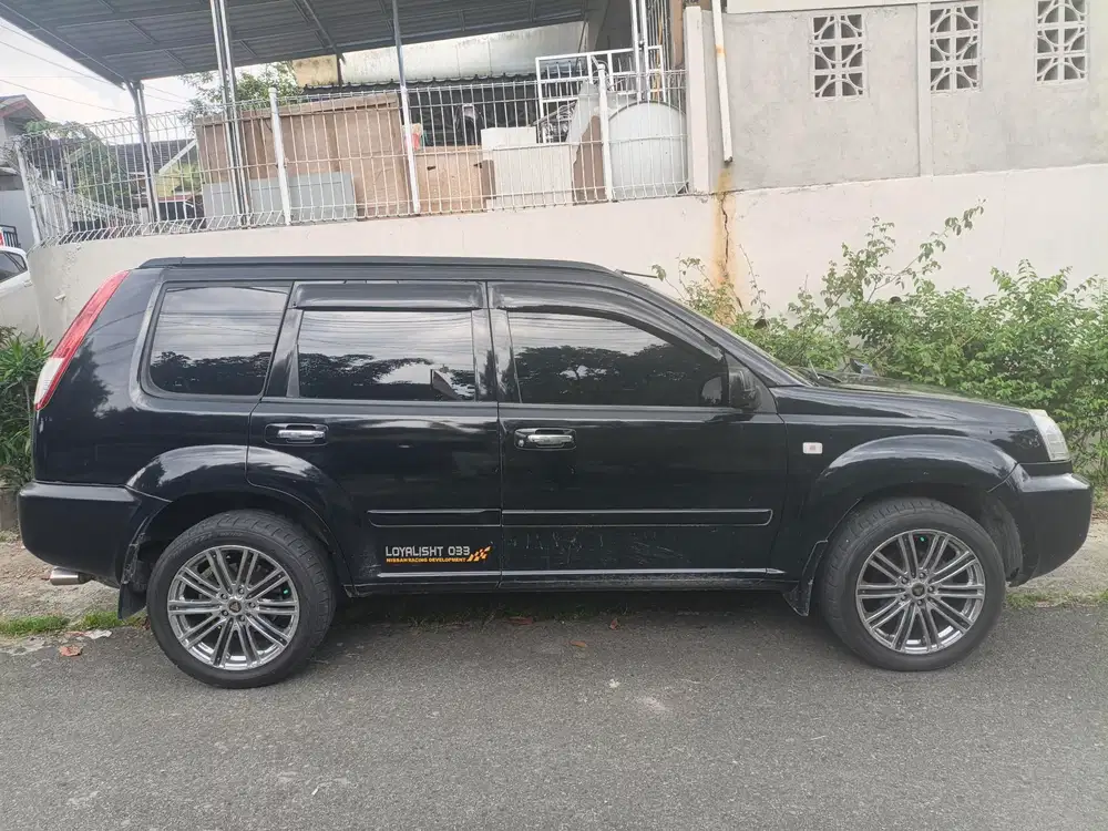 Nissan X-Trail 2003 Bensin