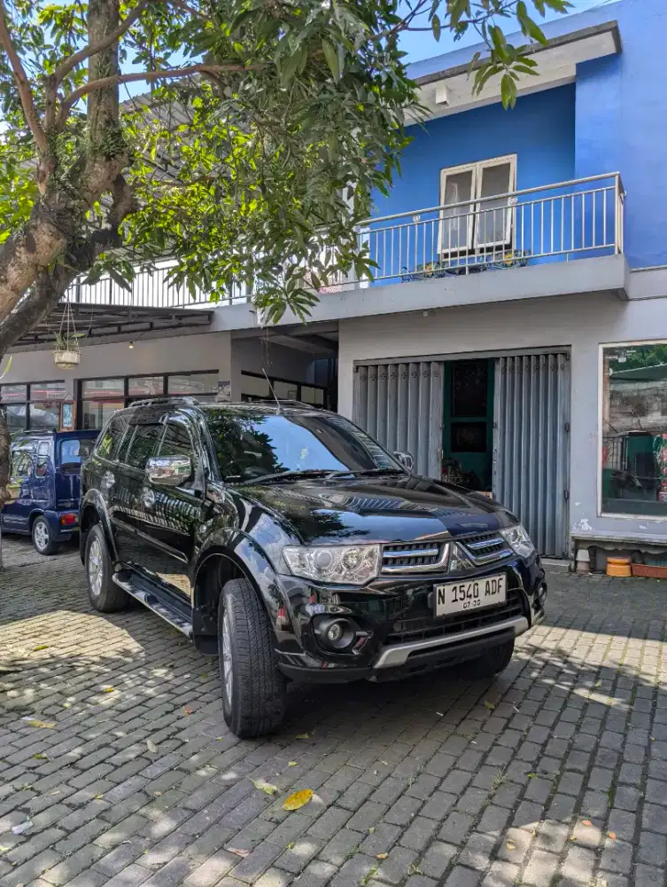 Pejero sport exceed 2015