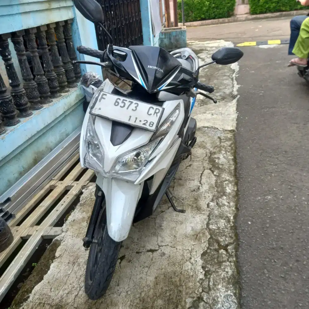 Vario techno 125 thn 2013 Plat F kota