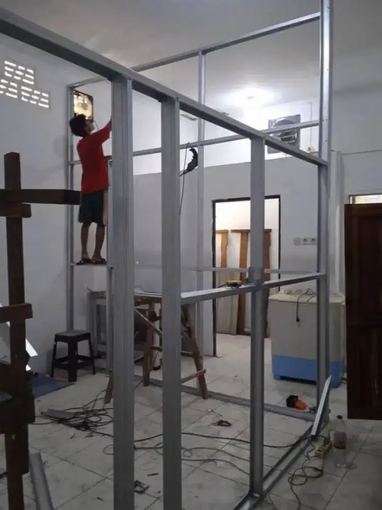 Jasa pemasangan atap
