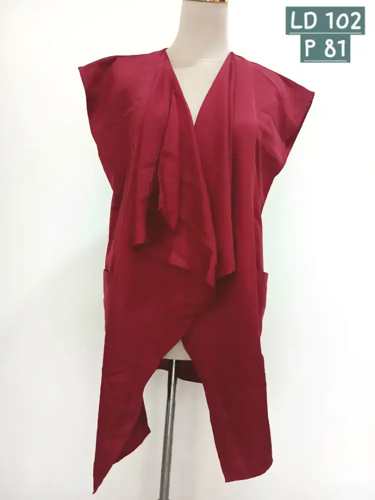 Cardigan outer baju luaran Bee Melody, preloved