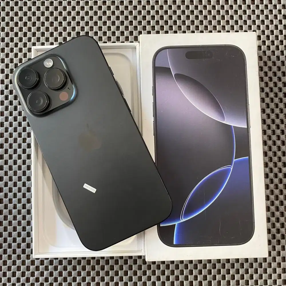 iPhone 16 Pro 256 Black Garansi Resmi iBox