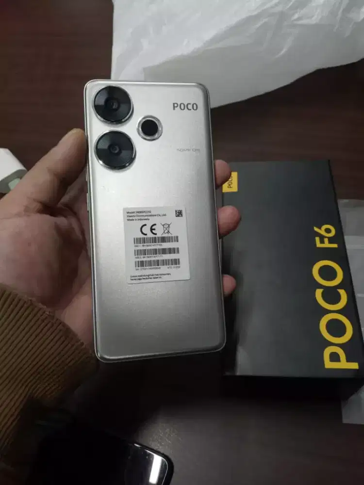 Poco F6 5G 12/512