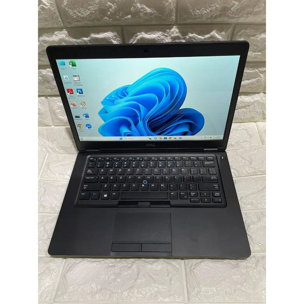 LAPTOP Dell LATITUDE 5480 Core i5 Gen 7/8 Touchscreen 8GB/256GB *RWT