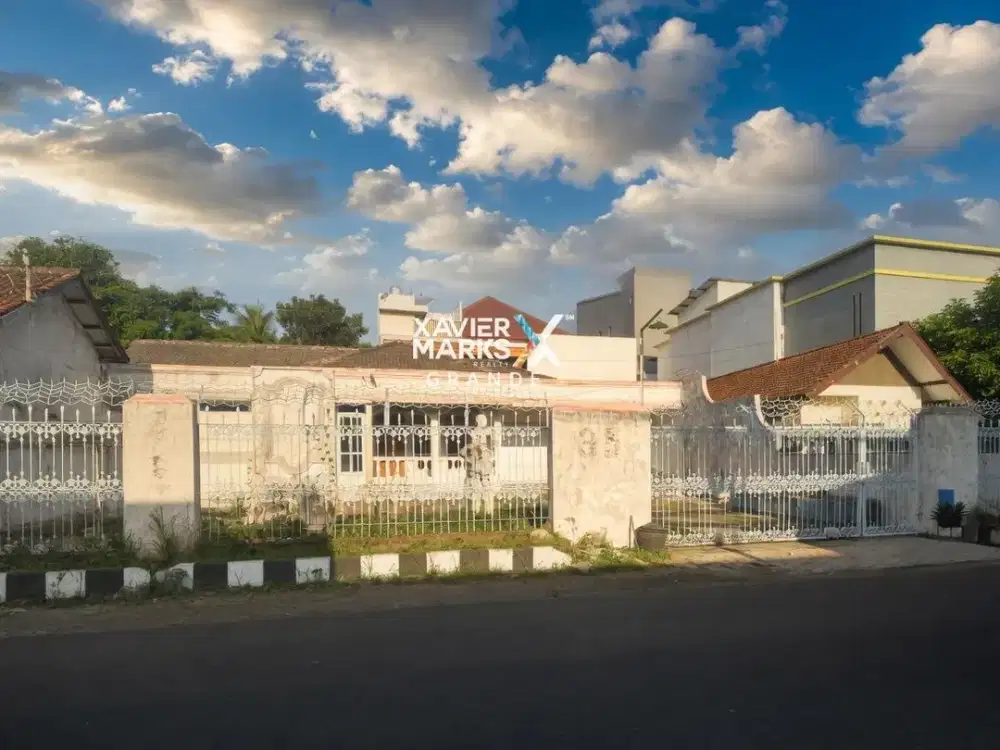 DIJUAL RUMAH HITUNG TANAH DI KLOJEN MALANG