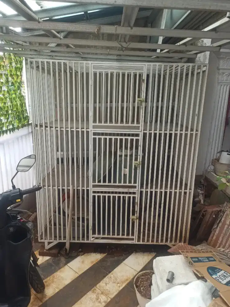 Kandang kucing 3 tingkat galvanis 157x80x190