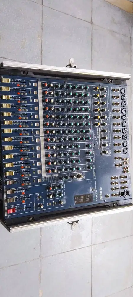 Dijual cepat Mixer MG 166 CX Yamaha