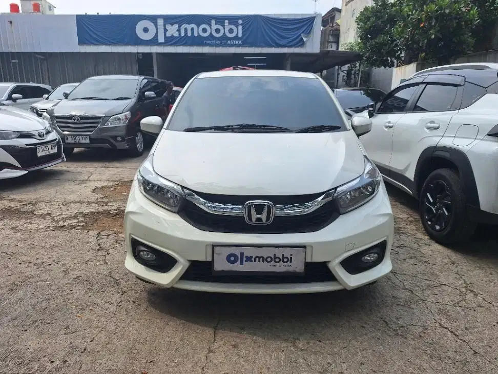 LOW DP Honda Brio Satya 1.2 E Bensin-AT 2021 AJQ