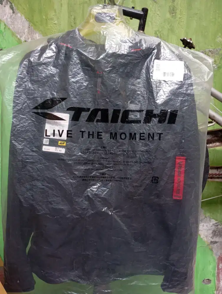 Jaket  Taichi RSJ