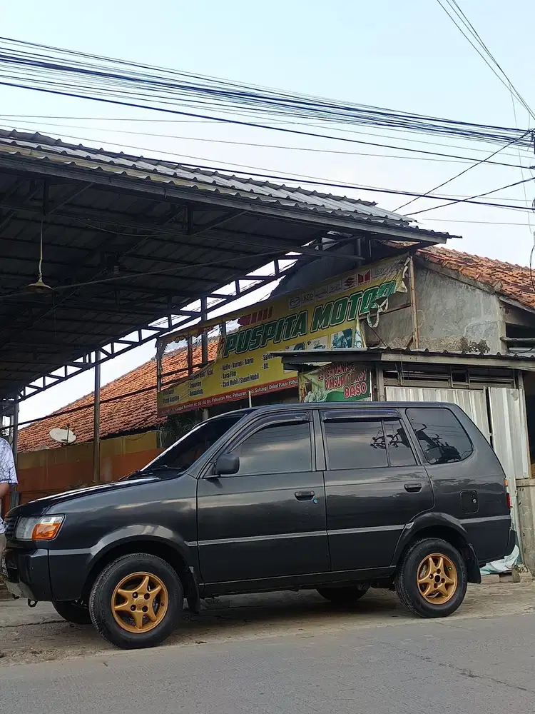 Toyota Kijang 1997 Bensin