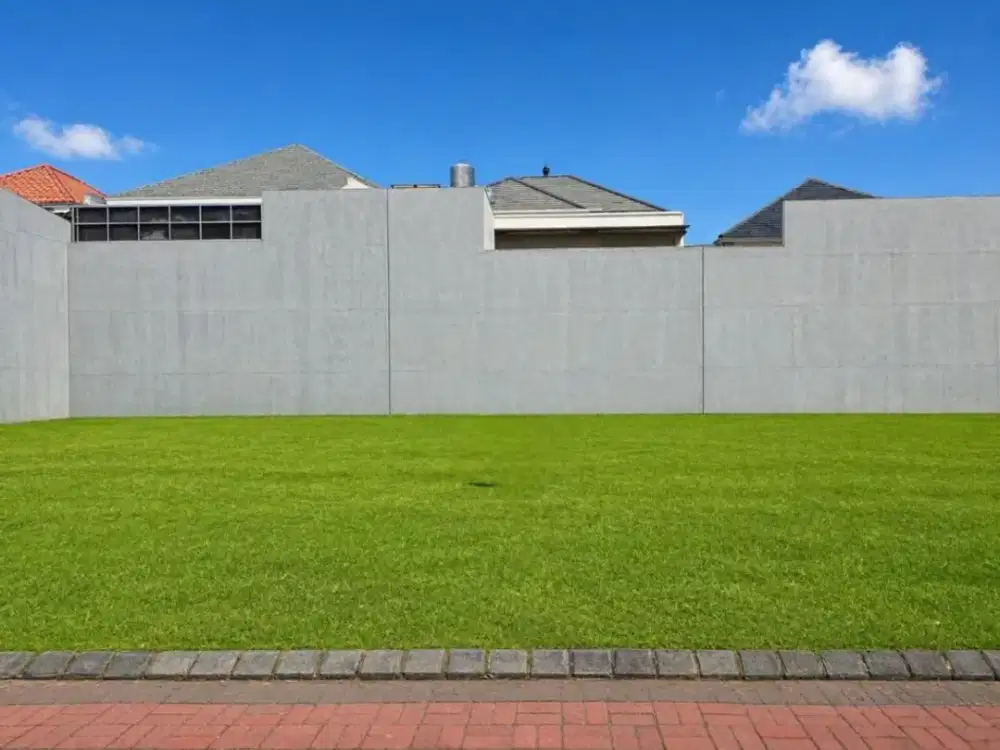 Kavling San Antonio Pakuwon City STRATEGIS, row 3 mobil