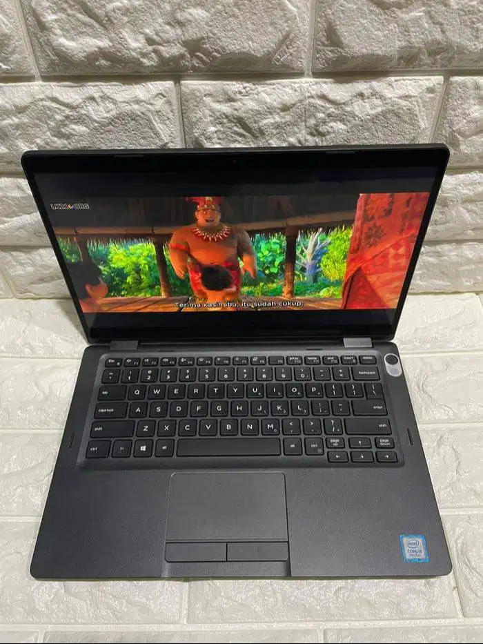 Laptop Dell Latitude 5300 Core i5 Gen 8 Touchscreen *RWT