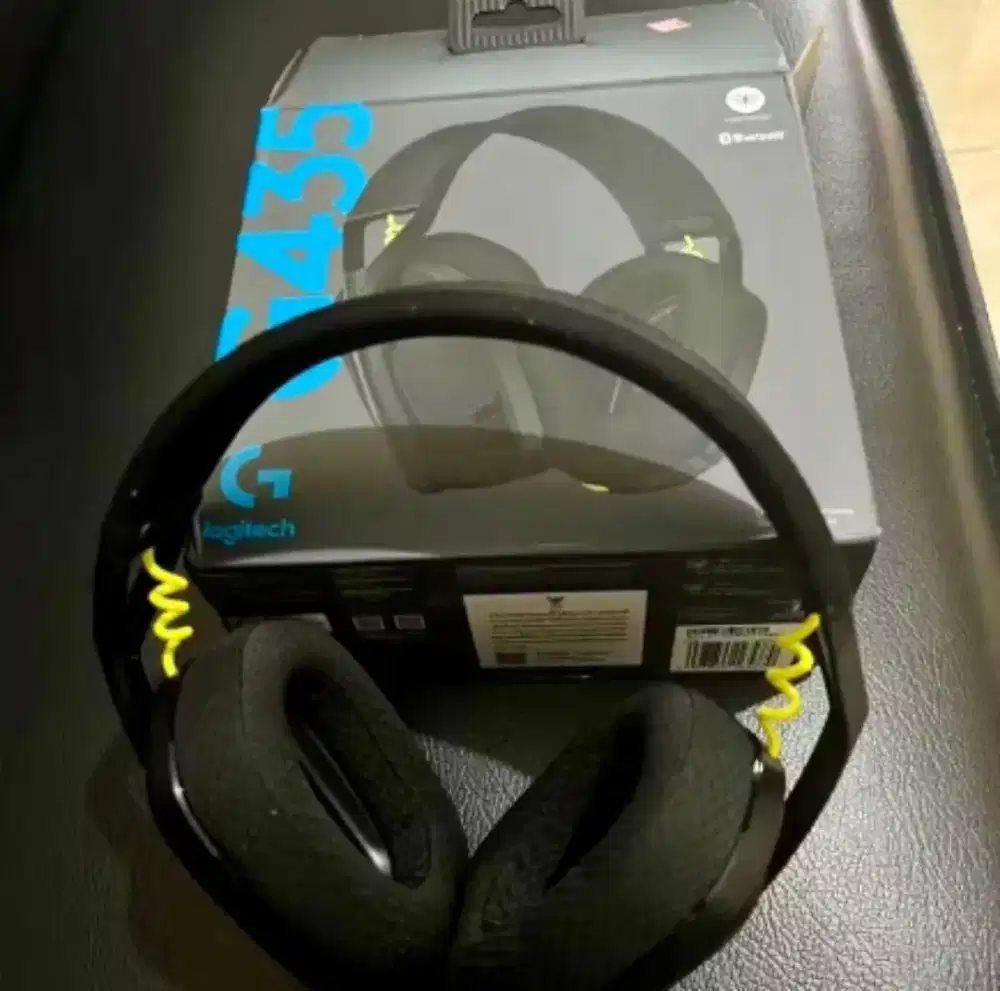 Logitech G435 Wireless Gaming Headset masih segel