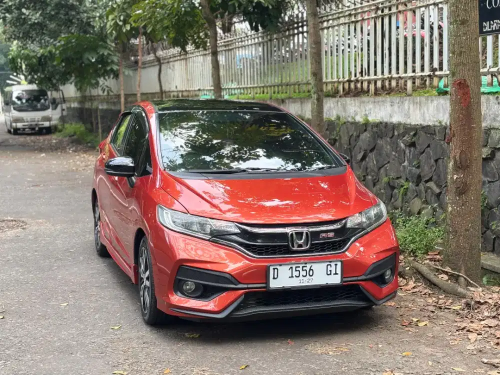 Jazz rs peclip tahun 2017 low km 64rb/tt boleh cash boleh