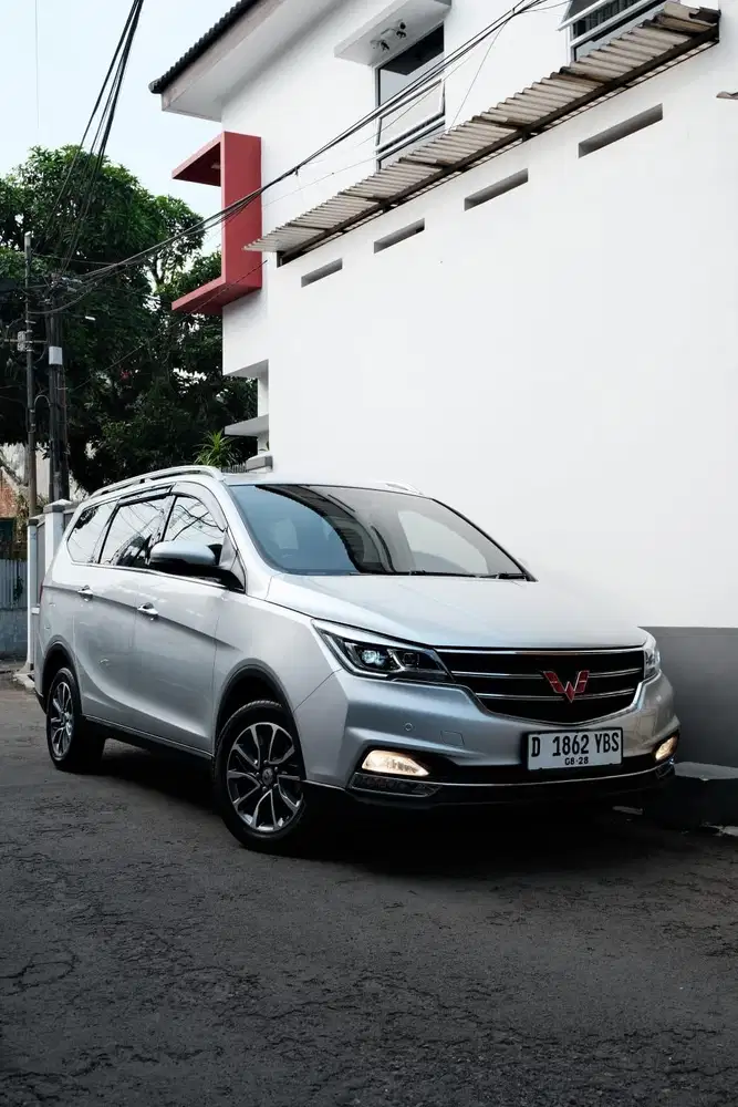 KM 15RB // WULING CORTEZ 1.8L LUX AT 2018