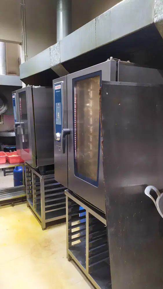 JUAL 2 UNIT KOMPOR RATIONAL UNTUK CATERING TAHUN 2019 - KONDISI AS IS