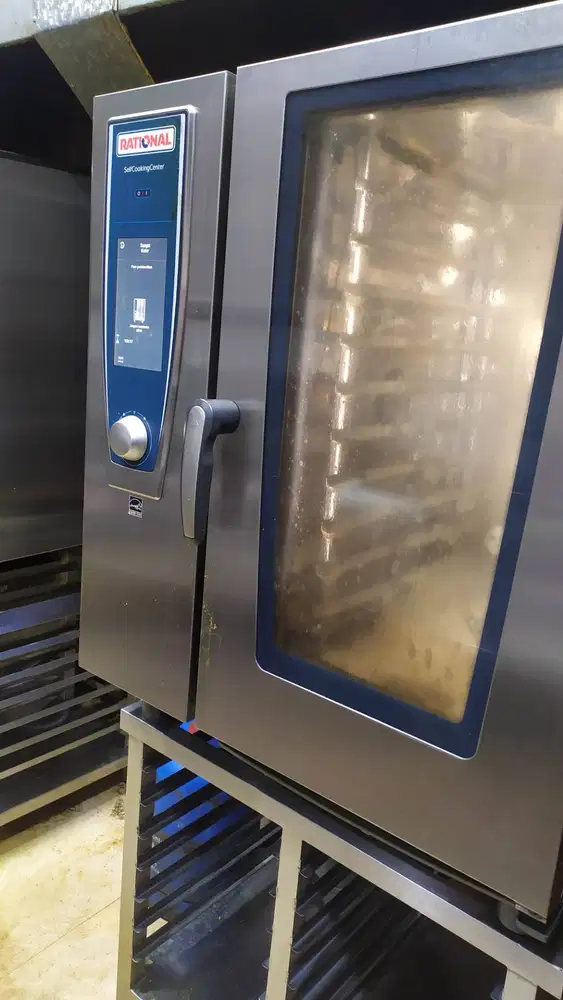 JUAL 2 UNIT KOMPOR RATIONAL UNTUK CATERING TAHUN 2019 - KONDISI AS IS