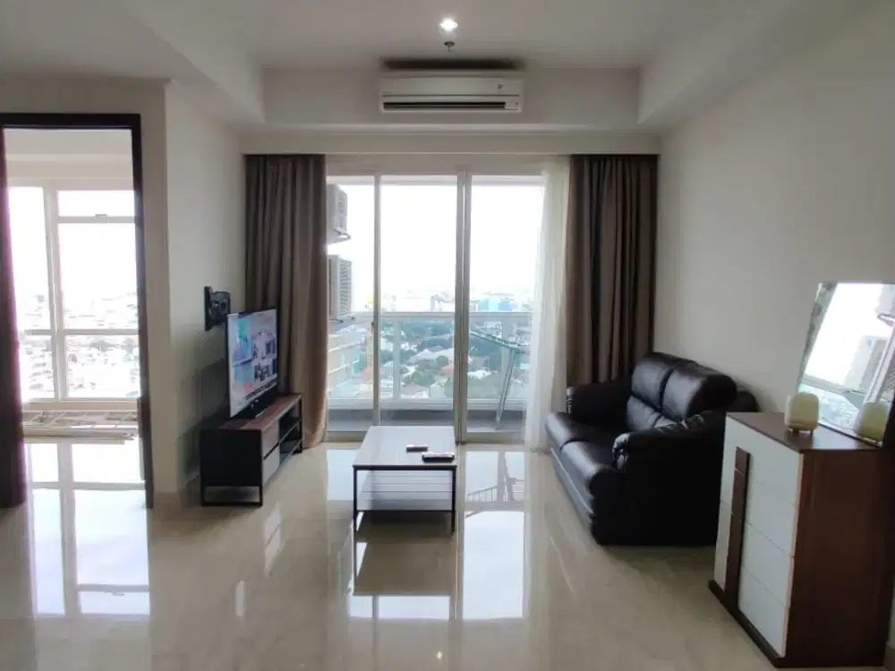 (AM) Menteng Park Apartment, Apartement New Fully furnished 3 bedroom