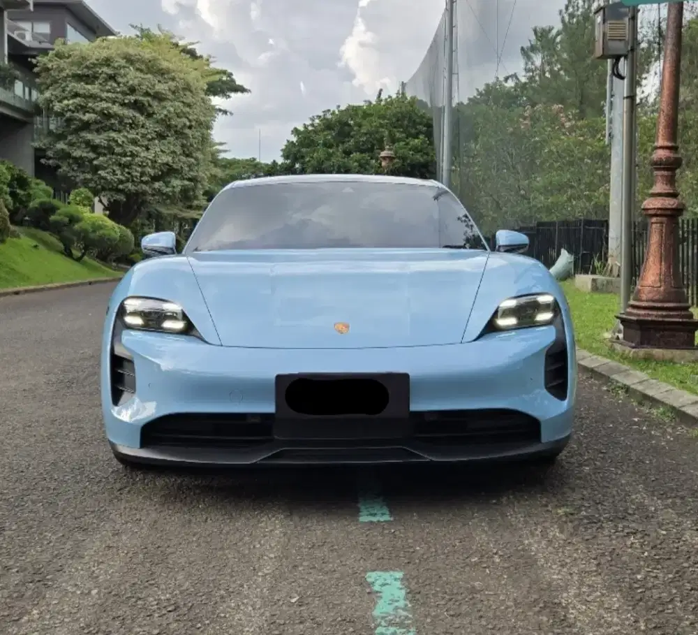 Porsche Taycan GTS 2023