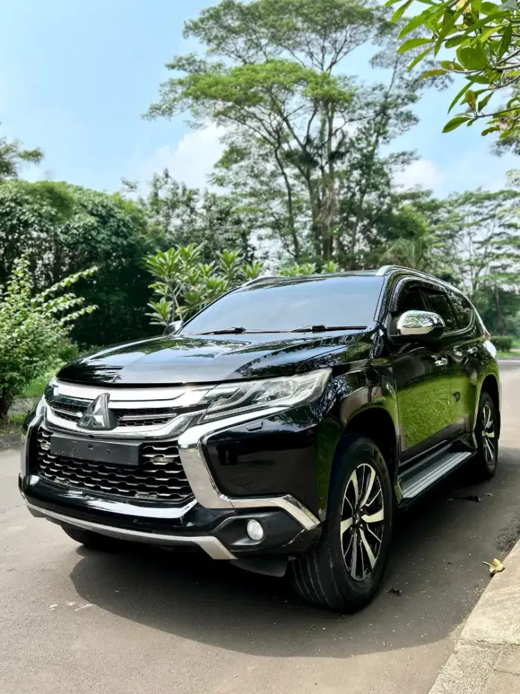 Mitsubishi Pajero Sport Dakar 4x4