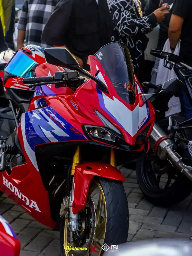Honda CBR 250 RR SP QS Tricoler