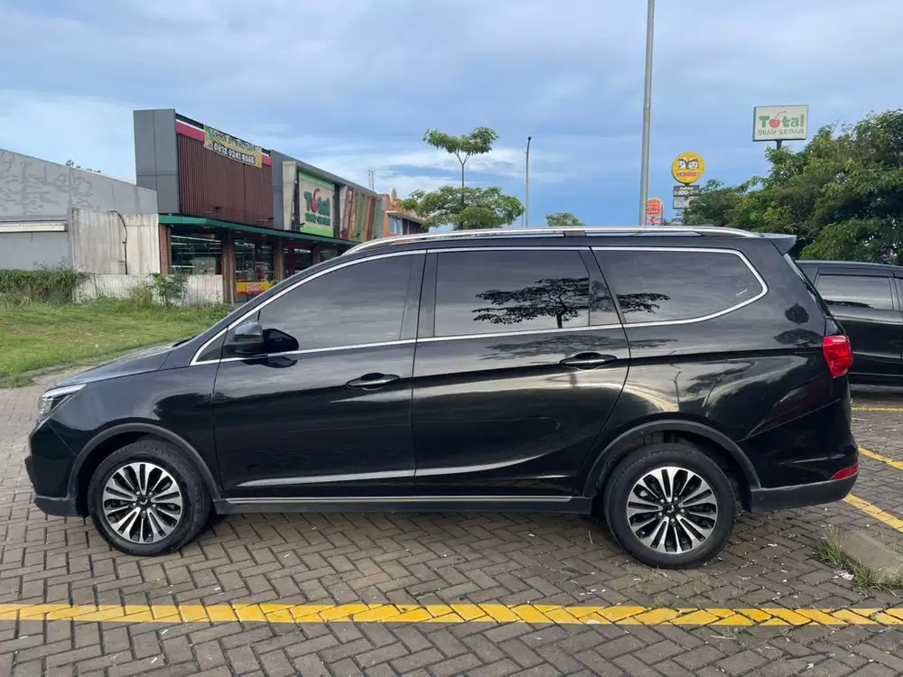 Wuling Cortez 2022 Bensin