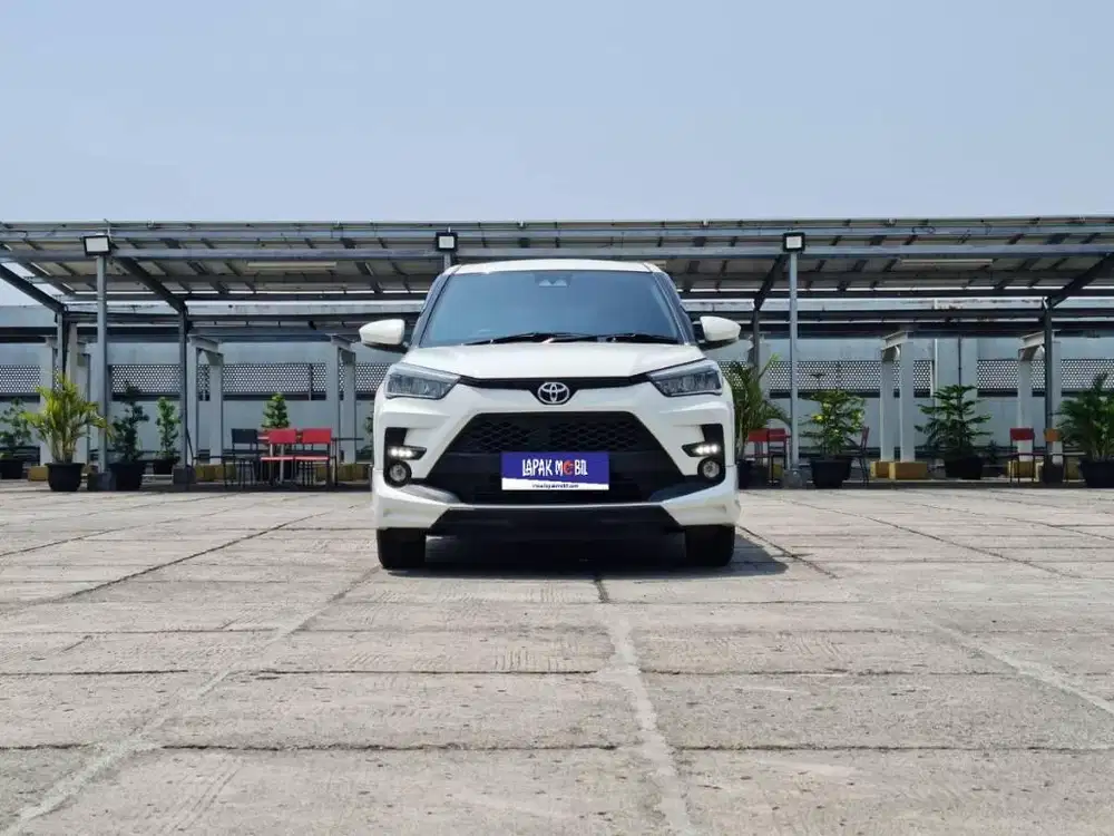 Toyota Raize GR Sport TSS MATIC 1.0 AT Turbo 2022 Putih KM 55RB