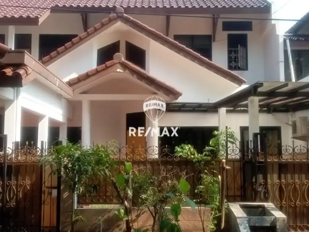 DIJUAL RUMAH CANTIK DI BUMI PASANGRAHAN PETUKANGAN JAKARTA SELATAN