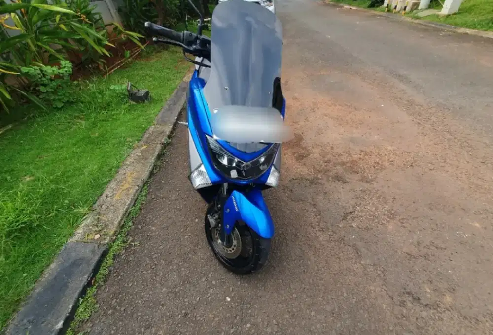 Dijual Cepat Motor Nmax Biru Abs Tahun 2018 Matic