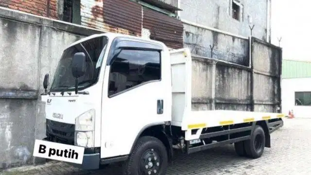 Isuzu NMR 71 T SD L flat dek