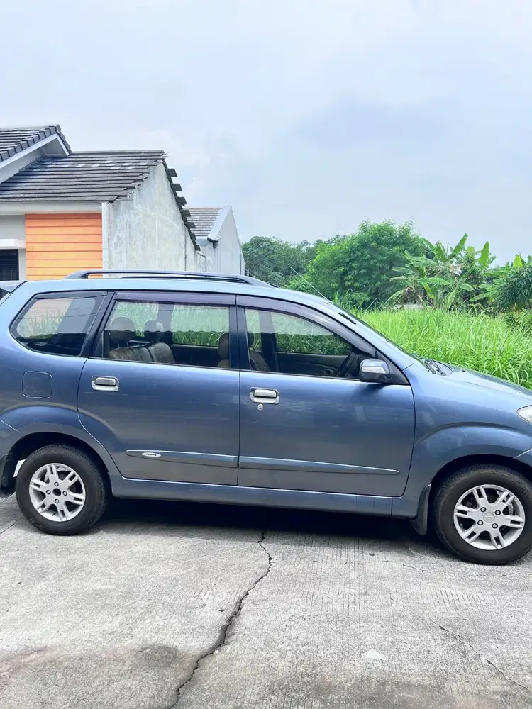 DI JUAL XENIA Xi 1.3 cc 1300