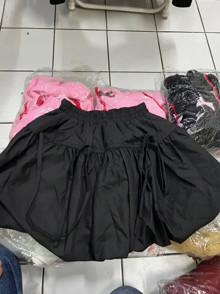 Dijual baju atasan wanita masi baru