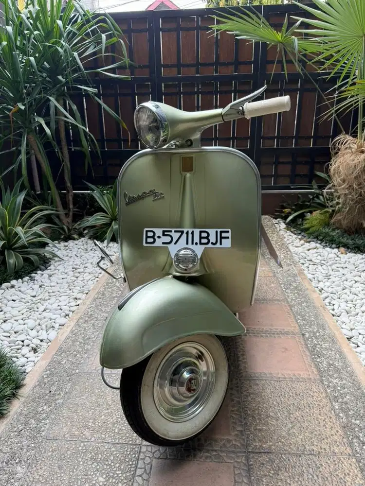 Vespa VBB tahun 1964 surat lengkap