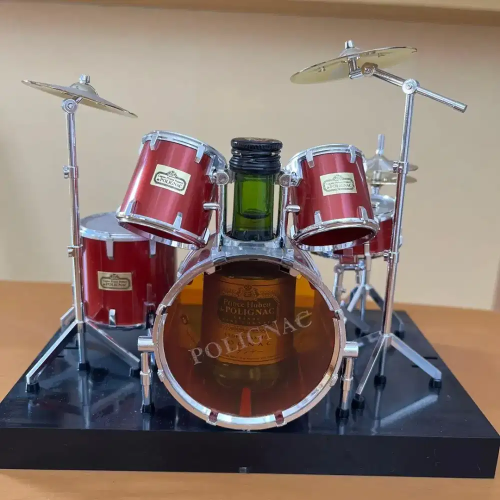 Pajangan original polignac japan miniatur alat music