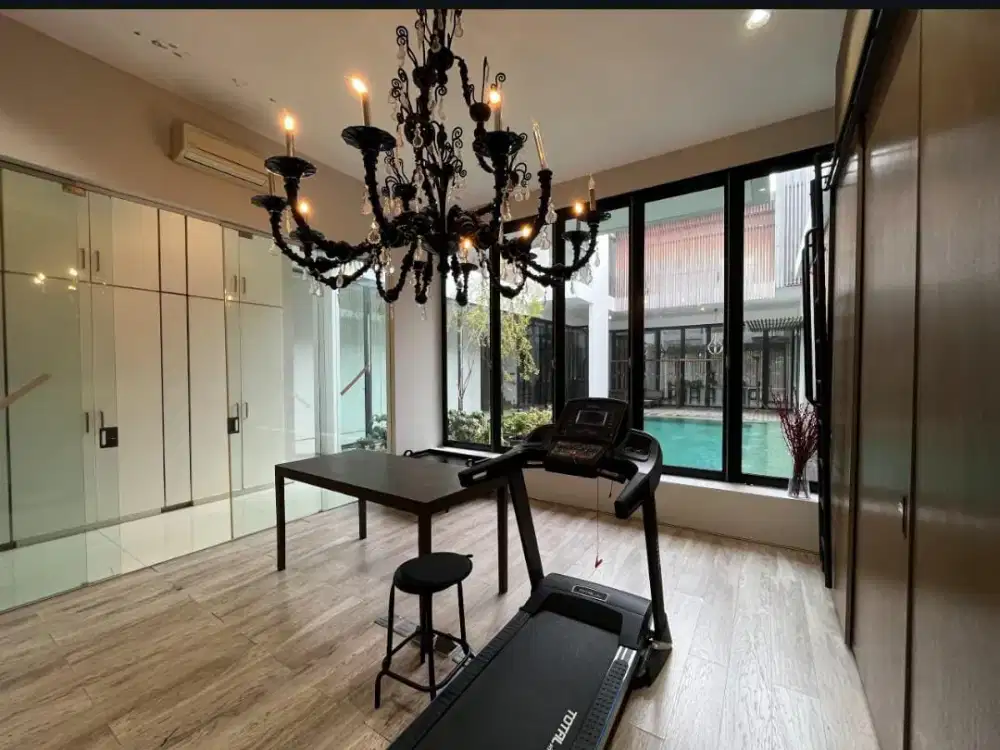 DIJUAL RUMAH MEWAH DI TAMAN RADIO DALAM JAKARTA SELATAN SIAP HUNI