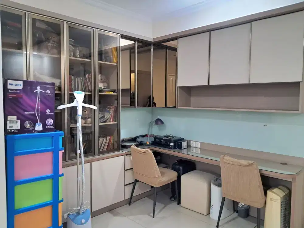 Dijual Rumah Cluster Alicante Gading Serpong  Full Renovasi